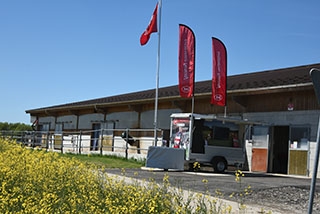 La "Ferme aux 4 Vents" place la qualit� de vie au c�ur de son activit�. Johan et Reynald Viret, Villars-Tiercelin, juin 2019 - Reportage de Dany Schaer, journaliste photographe